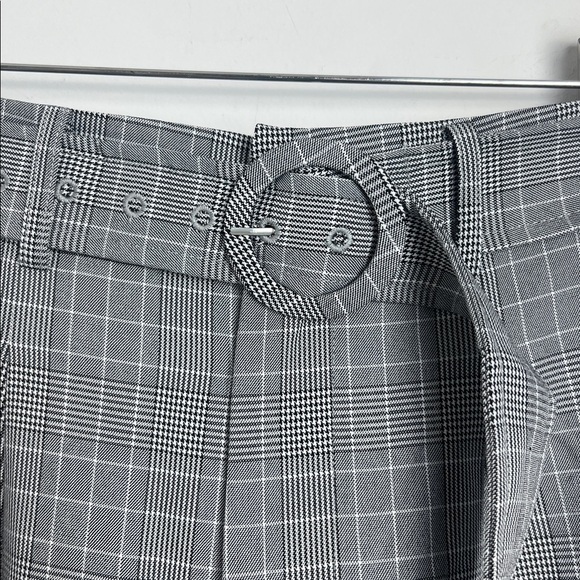 NEW Choosy High Waisted Glen Plaid Belted Bermuda Shorts Size 2 - Picture 3 of 12